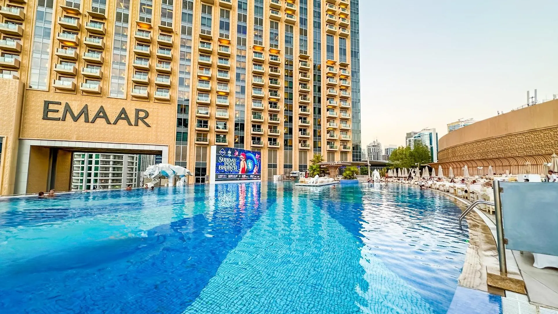 Studio On The 30Th Floor With Stunning Marina View Dubai United Arab Emirates
