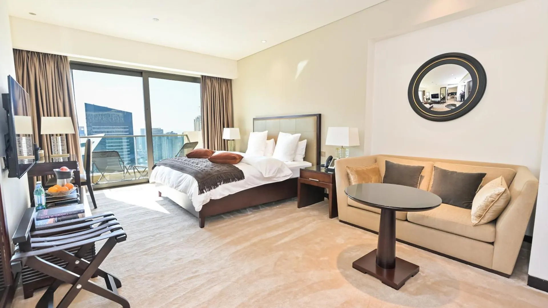 Studio On The 30Th Floor With Stunning Marina View Dubai Apartment