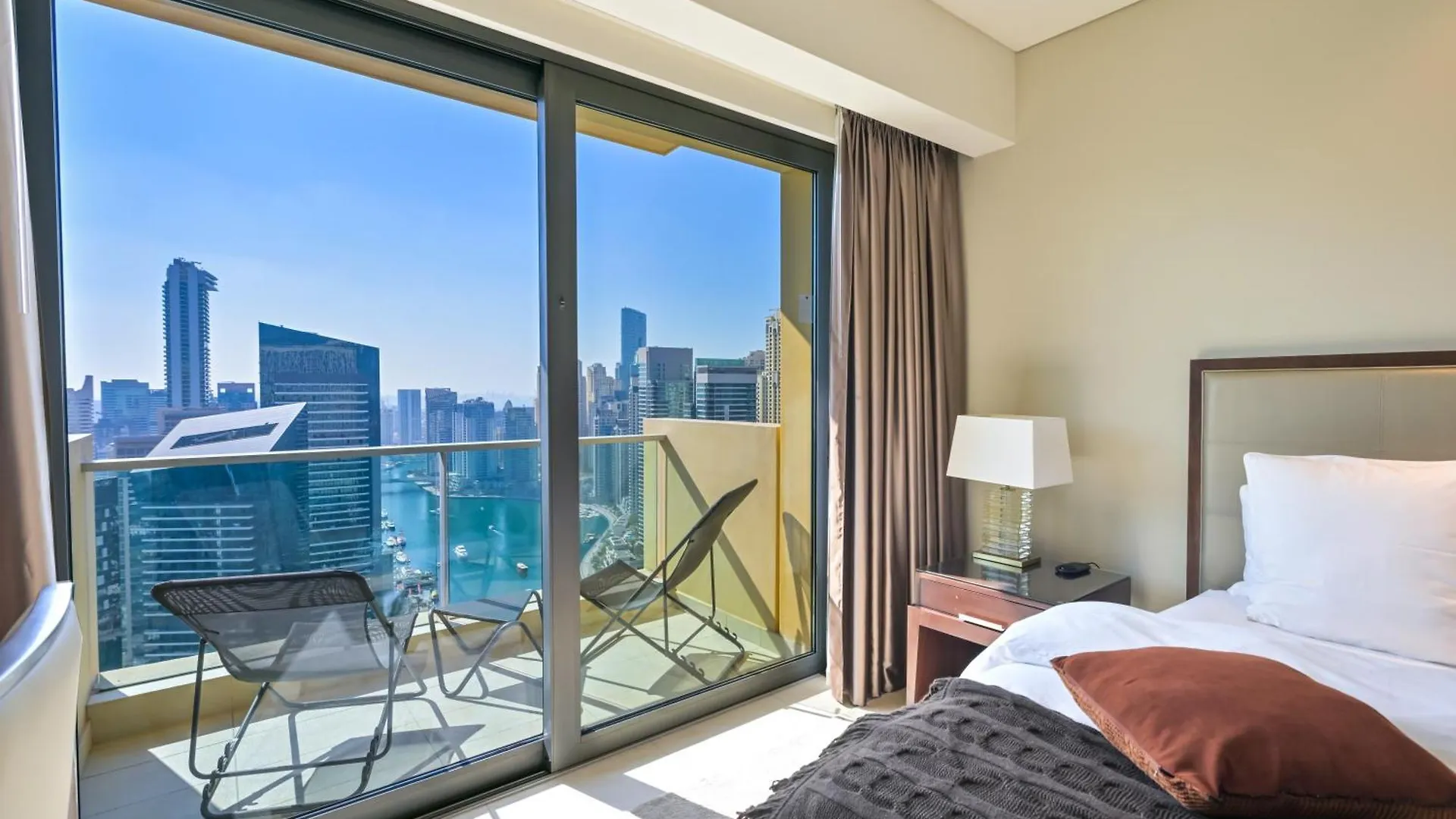 Apartment Studio On The 30Th Floor With Stunning Marina View Dubai