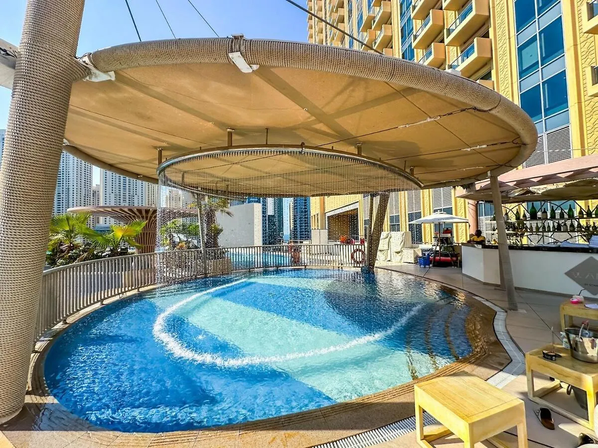 Studio On The 30Th Floor With Stunning Marina View Ντουμπάι Διαμέρισμα
